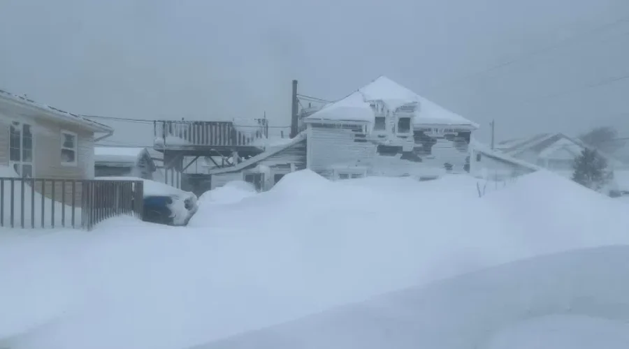 Historic snowfall brings areas of N.S. to a halt
