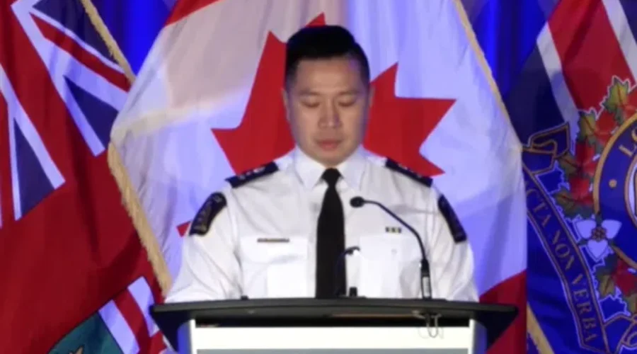 5 hockey players charged with sexual assault