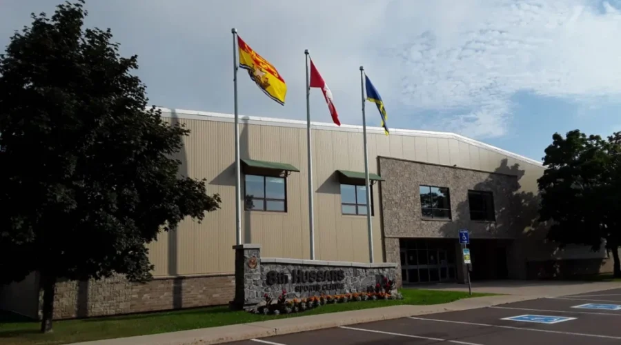 Figure skating legends coming to Sussex for clinic