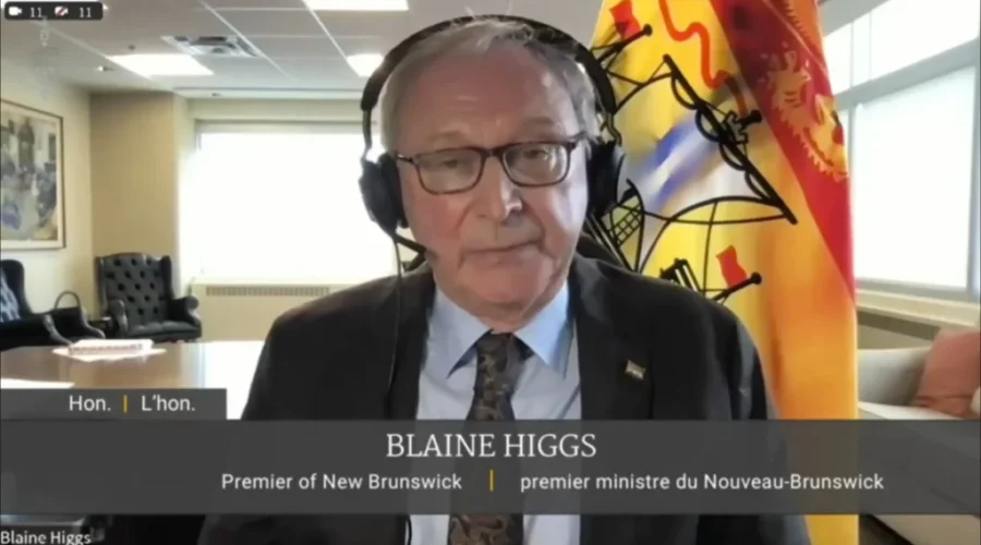 Replace carbon tax with LNG exports: Higgs