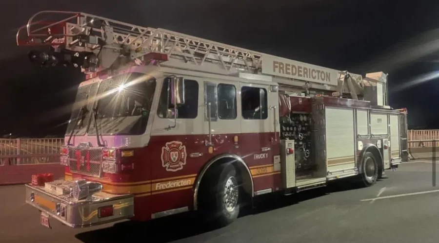 Fire damages 180-year-old Fredericton building