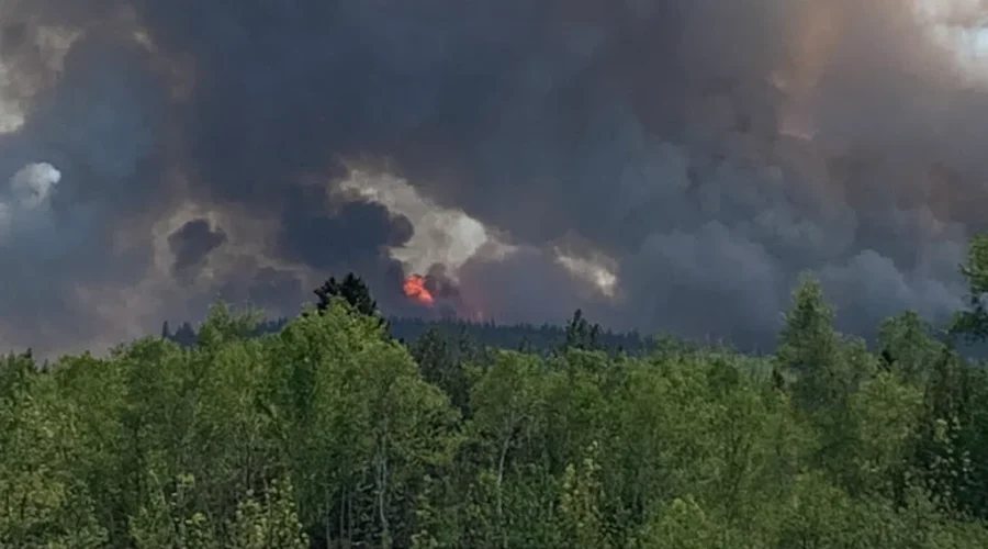 How to prepare for impacts from wildfire smoke