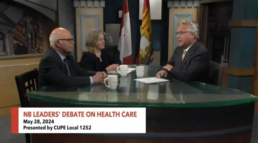 Liberals, Greens talk health care in televised debate