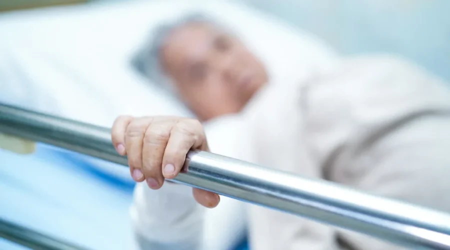 Seniors advocate says long term care wait lists out of control