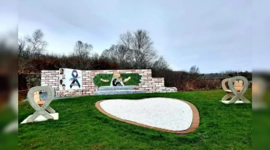 St. Stephen High Class of 1984 giving back to the community