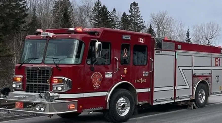 Volunteer firefighters battle blaze in Grand Bay-Westfield