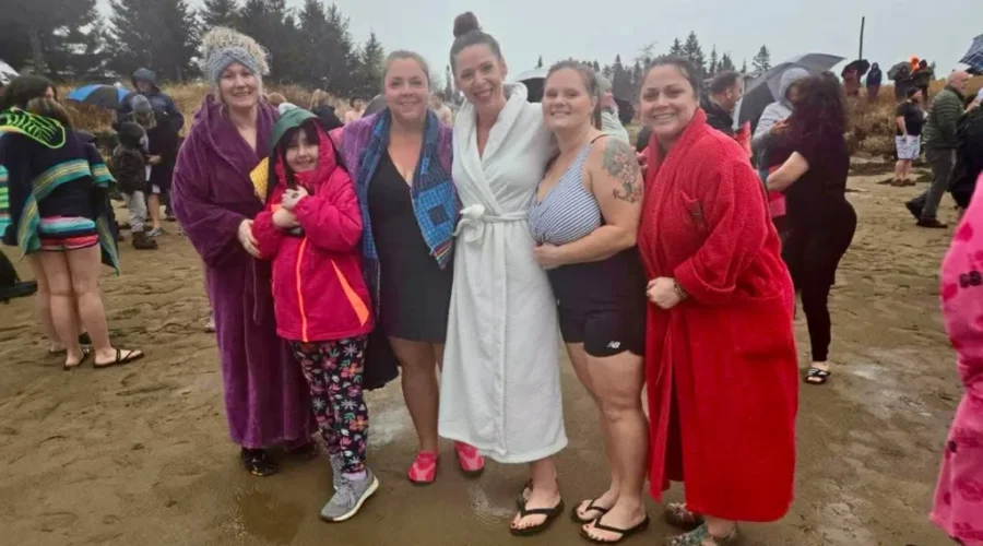 Big turnout at Polar Dip with a Purpose
