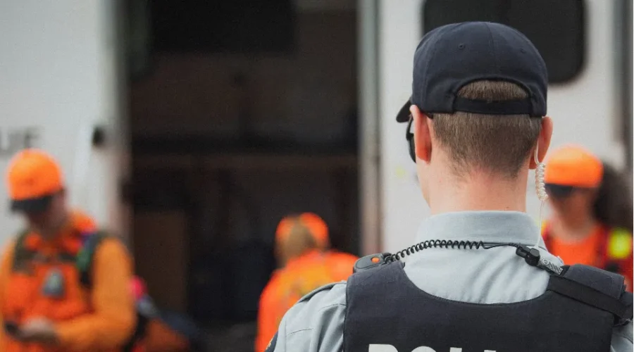 5 arrested after home invasion in Sussex