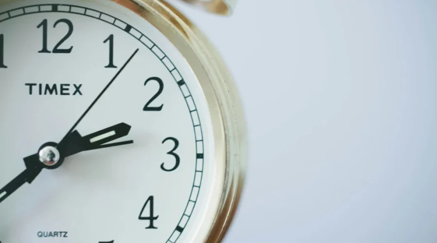 Daylight saving time begins Sunday