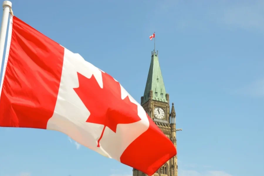 Economy shrinks 0.1% in May: StatCan