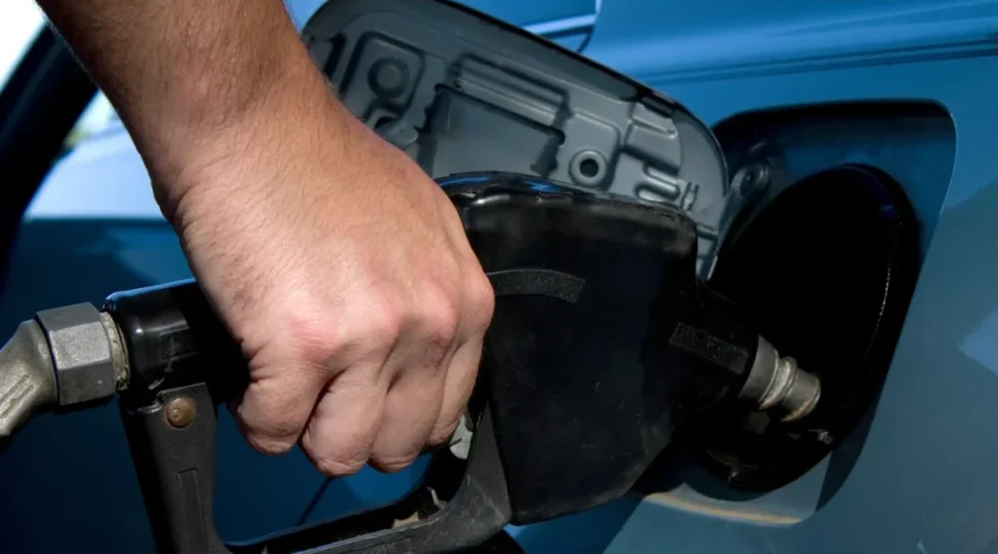 Gas up, diesel down in N.B. this week