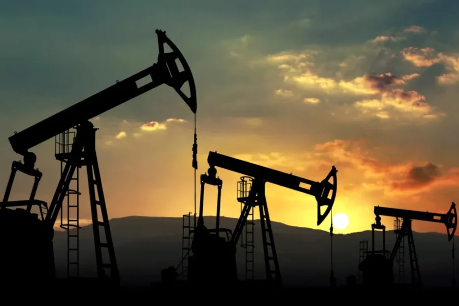 Canada’s economy shrinks 0.1% in May: StatCan