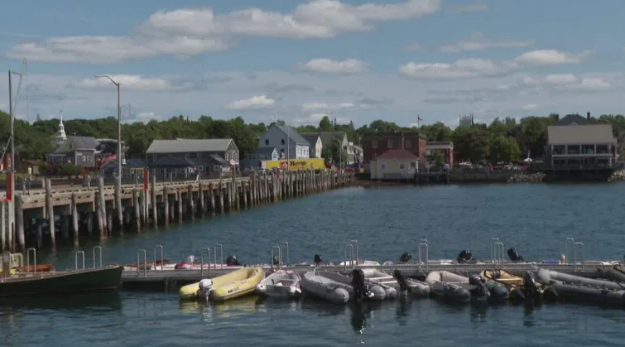 Saint Andrews council votes to send Market Wharf to tender