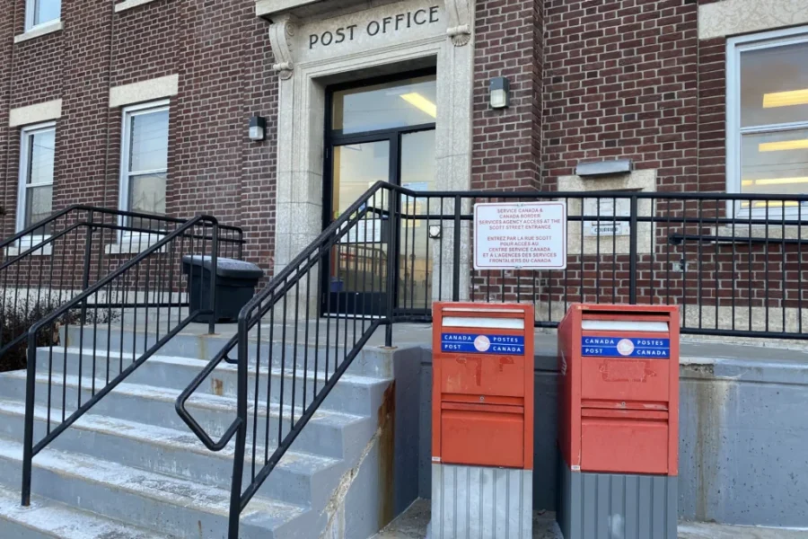 Canada Post, CUPW resume negotiations after delay