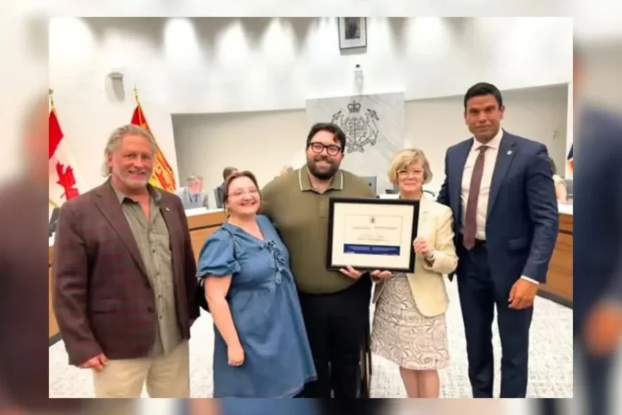 Saint John man recognized for heroic rescue