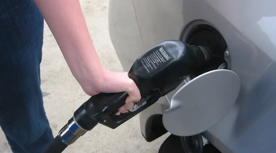 Regular gas prices down, diesel up in N.B.