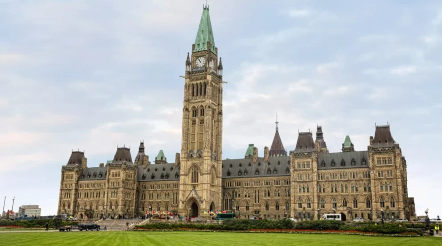 MPs return to Ottawa as Parliament resumes