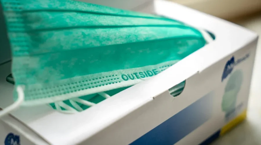 Horizon reinstates masking in patient-facing areas