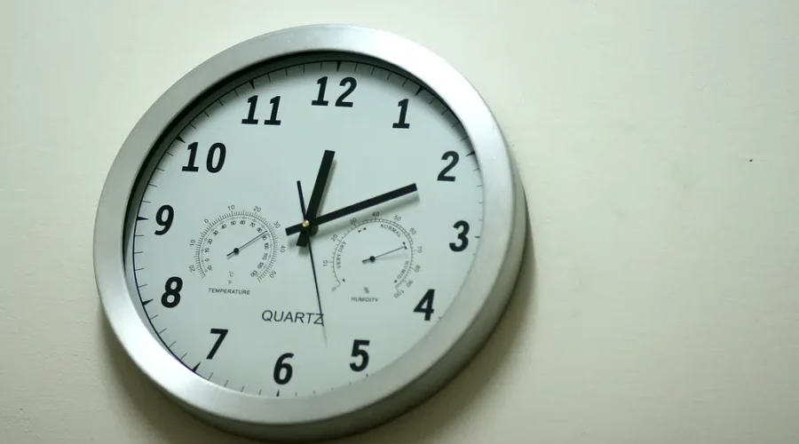 Don’t forget to adjust your clocks to ‘fall back’