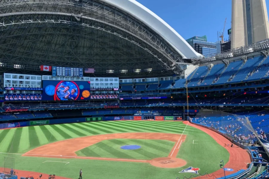 Blue Jays force Game 7 in ALCS, one win away from World Series