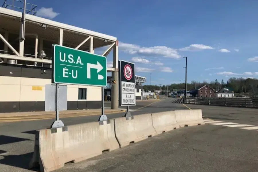 Canadians continue to forgo travel to the United States