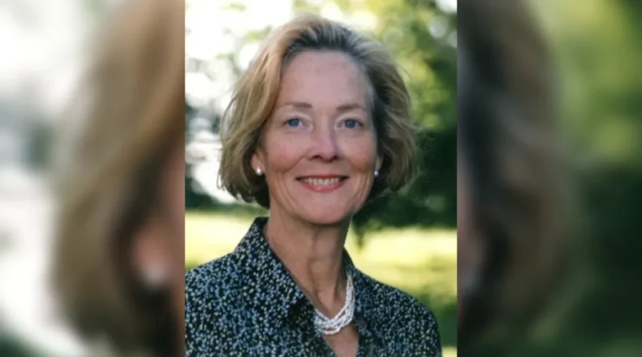 Suzanne Irving: 1934-2025