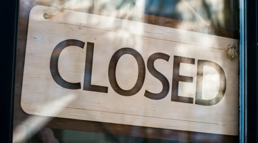 What’s closed on Remembrance Day?