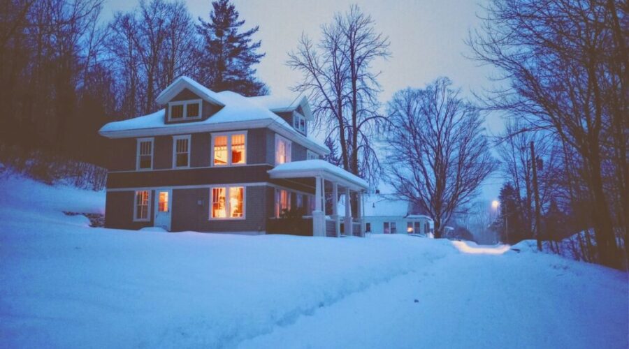Selling and Buying Homes in the Winter Months