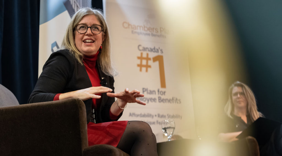 Premier Susan Holt Addresses Business Community at Chamber Breakfast Event