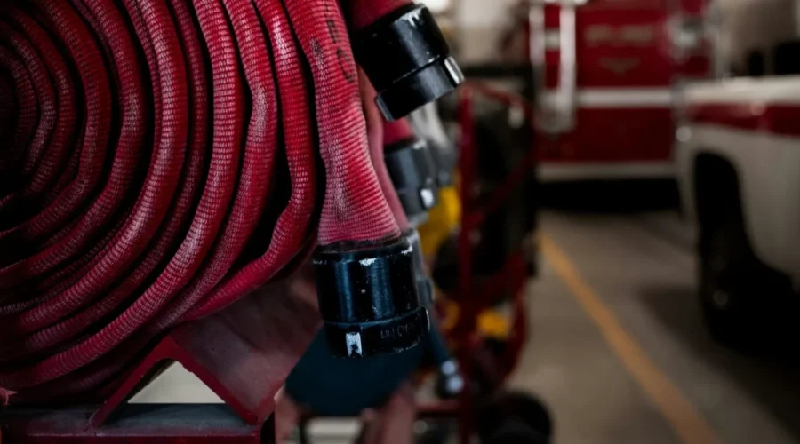 Residents escape safely after Summerville structure fire