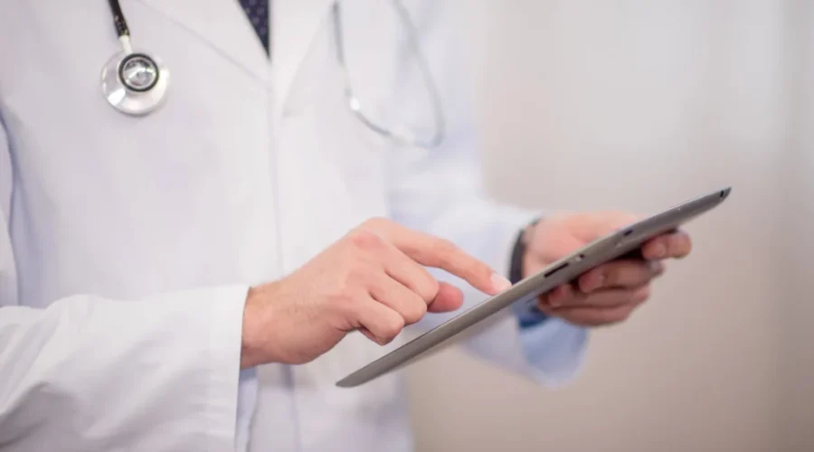 Province signs contract with new virtual health provider