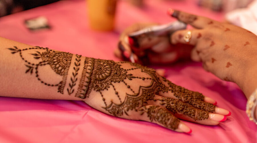 Painting the Town Creative: Munira’s Henna Art is Turning Heads