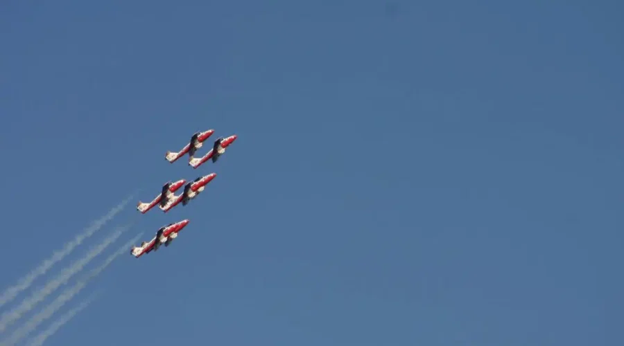 Snowbird jets to retire after 2026 season until new aircraft ready